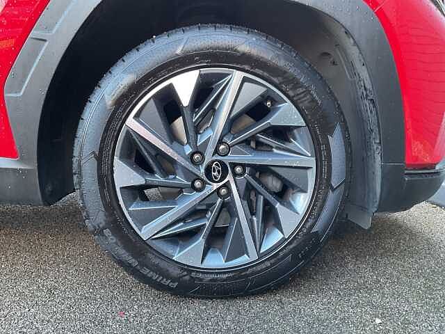 Hyundai TUCSON 1.6 TGDi 48V MHD Premium 5dr 2WD DCT Red