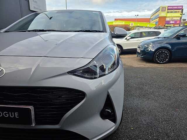 Hyundai I10 1.0 [63] Premium 5dr [Nav] Lumen Gray