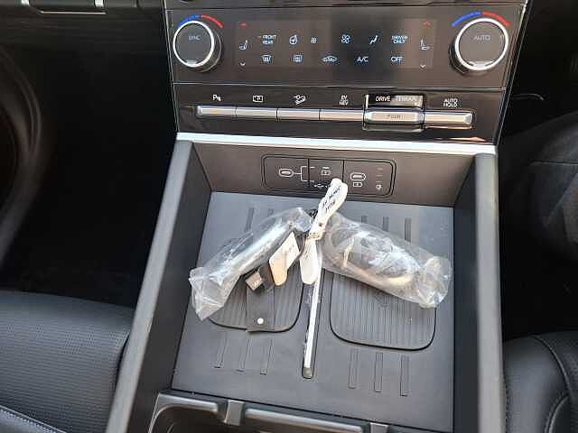 Hyundai SANTA FE 1.6 TGDi Plug-in Hybrid Premium 5dr 4WD Auto Pebble Blue