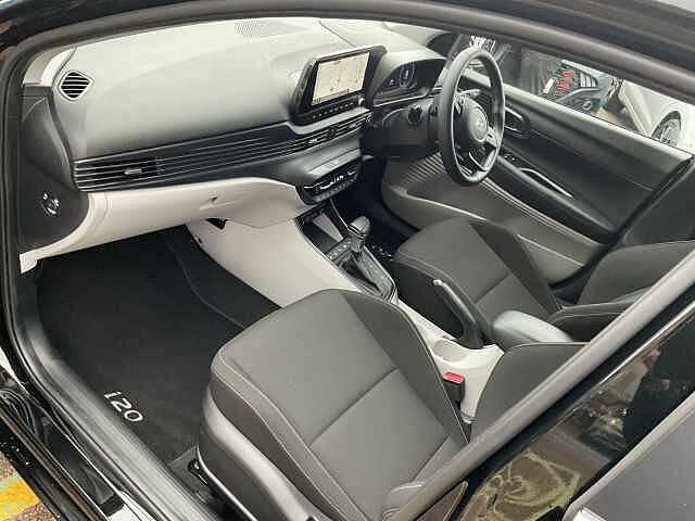 Hyundai I20 1.0T GDi 90 Tech Line 5dr DCT Phantom Black