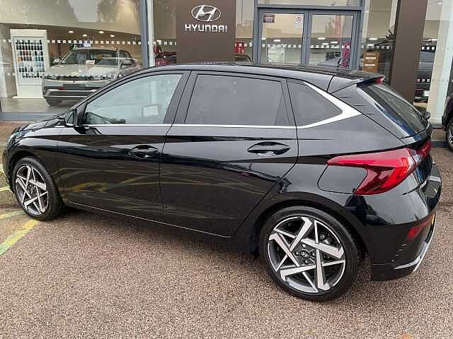 Hyundai I20 1.0T GDi 90 Tech Line 5dr DCT Phantom Black