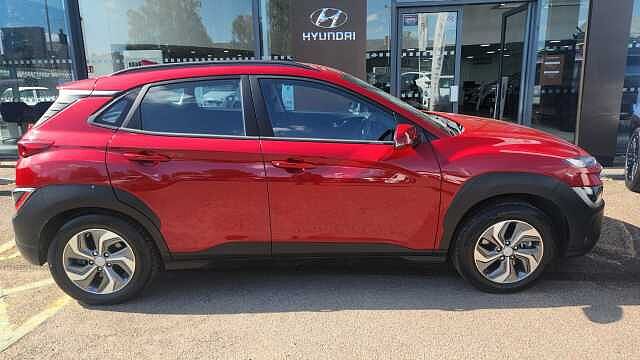 Hyundai KONA 1.6 GDi Hybrid SE Connect 5dr DCT Red