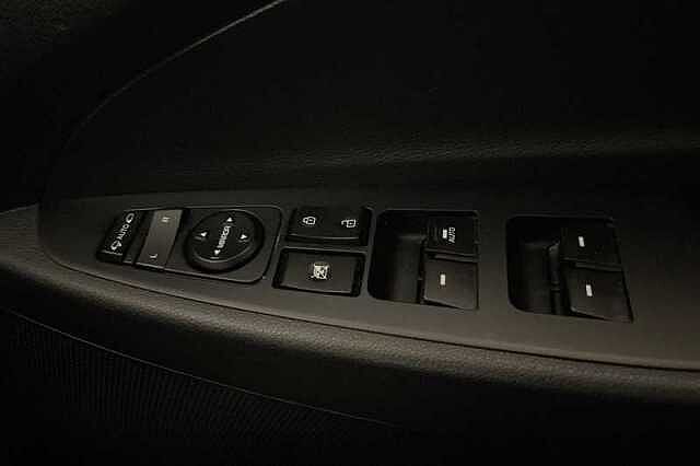 Hyundai TUCSON 1.6 GDi Blue Drive SE Nav SUV 5dr Petrol Manual Euro 6 (s/s) (132 ps)