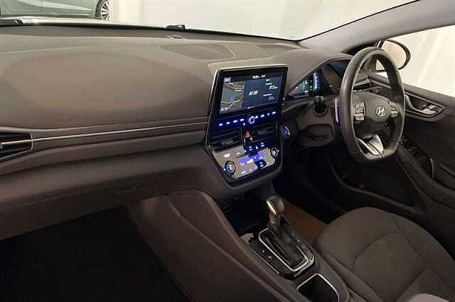 Hyundai IONIQ 1.6 h-GDi Premium Hatchback 5dr Petrol Hybrid DCT Euro 6 (s/s) (141 ps)