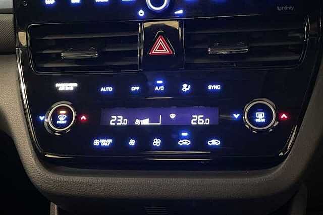 Hyundai IONIQ 1.6 h-GDi Premium Hatchback 5dr Petrol Hybrid DCT Euro 6 (s/s) (141 ps)