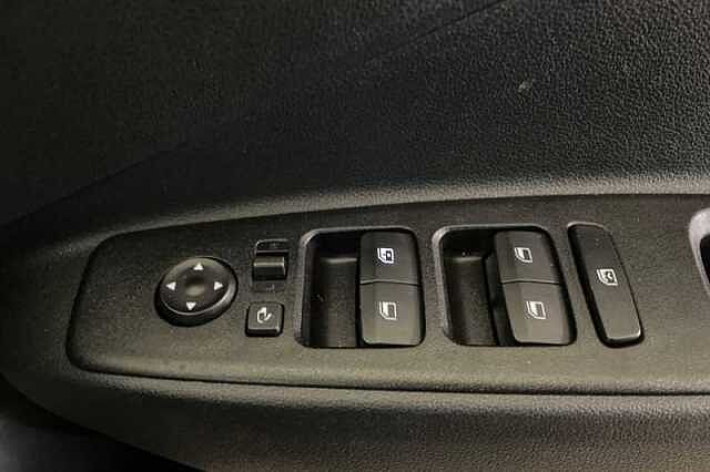 Hyundai I10 1.0 Premium Hatchback 5dr Petrol Auto Euro 6 (s/s) (63 ps) Black