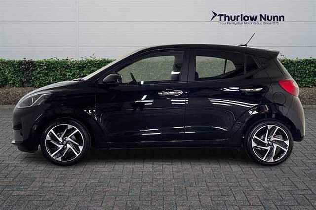 Hyundai I10 1.0 Premium Hatchback 5dr Petrol Auto Euro 6 (s/s) (63 ps) Black