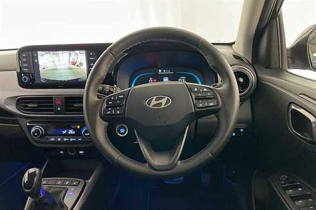 Hyundai I10 1.2 Premium Hatchback 5dr Petrol Auto Euro 6 (s/s) (79 ps) Black