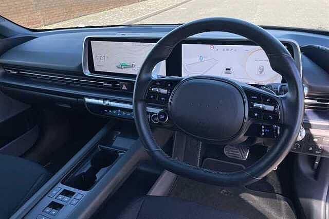 Hyundai IONIQ 6 77.4kWh Premium Saloon 4dr Electric Auto (228 ps)