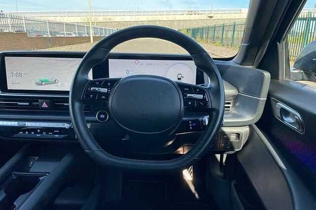 Hyundai IONIQ 6 77.4kWh Premium Saloon 4dr Electric Auto (228 ps)