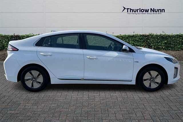 Hyundai IONIQ 1.6 h-GDi Premium Hatchback 5dr Petrol Hybrid DCT Euro 6 (s/s) (141 ps)