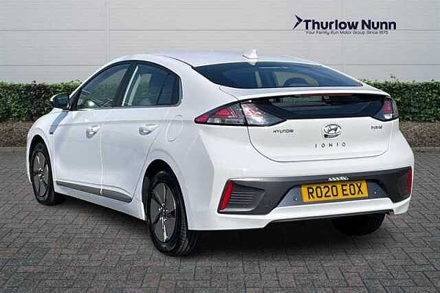 Hyundai IONIQ 1.6 h-GDi Premium Hatchback 5dr Petrol Hybrid DCT Euro 6 (s/s) (141 ps)