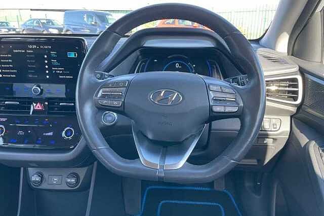 Hyundai IONIQ 38.3kWh Premium Hatchback 5dr Electric Auto (136 ps)