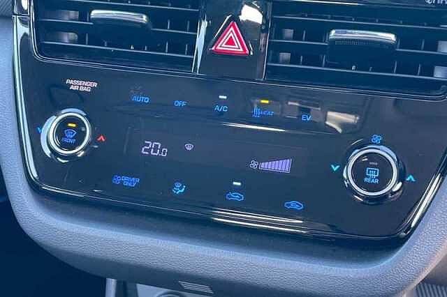 Hyundai IONIQ 38.3kWh Premium Hatchback 5dr Electric Auto (136 ps)