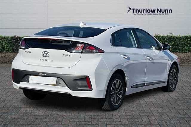 Hyundai IONIQ 38.3kWh Premium Hatchback 5dr Electric Auto (136 ps)