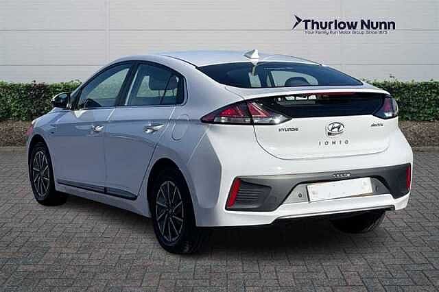 Hyundai IONIQ 38.3kWh Premium Hatchback 5dr Electric Auto (136 ps)