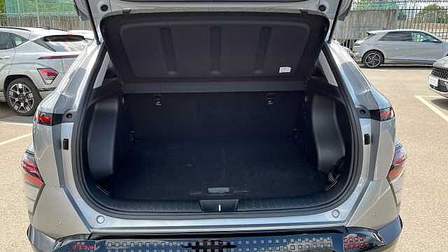 Hyundai KONA ELECTRIC ADVANCE 65KWH +CFT MY25 Shimmering SIlver