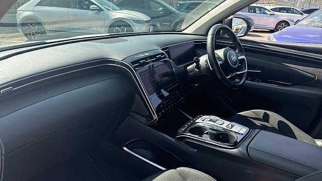 Hyundai TUCSON TUCSON HYBRID HEV PREMIUM 230PS (Hybrid) Polar White