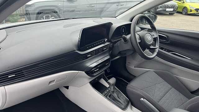 Hyundai BAYON 1.0 TGDi 48V MHEV Ultimate 5dr DCT White
