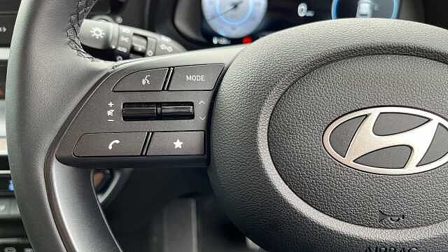 Hyundai I20 I20 ULTIMATE 1.0T DCT MY25 DRAGON RED