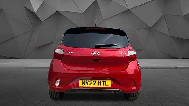 Hyundai I10 1.0 Automatic Dragon red