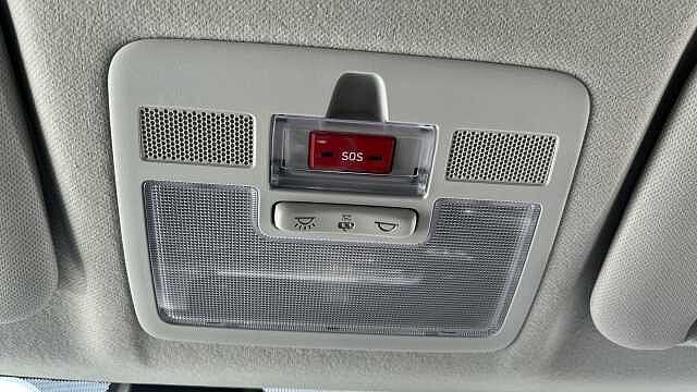 Hyundai I10 1.0 Automatic Dragon red