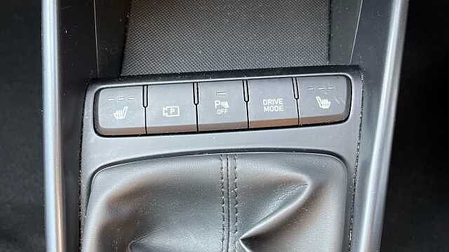 Hyundai I20 1.0T GDi 48V MHD Premium 5dr Brass