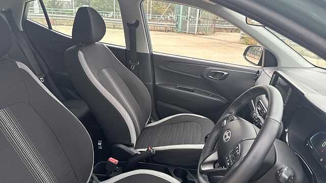 Hyundai I10 1.0 Advance Mangrove Green