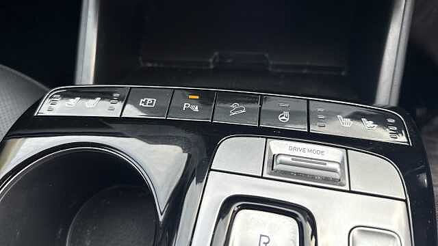 Hyundai TUCSON 1.6 h T-GDi Ultimate SUV 5dr Petrol Hybrid DARK KNIGHT GREY