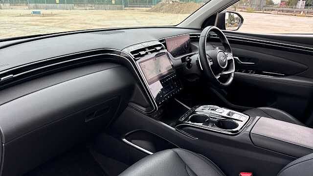 Hyundai TUCSON Hybrid HEV Ultimate Auto Euro 6 Phantom Black