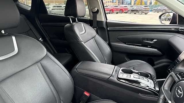 Hyundai TUCSON Hybrid HEV Ultimate Auto Euro 6 Phantom Black