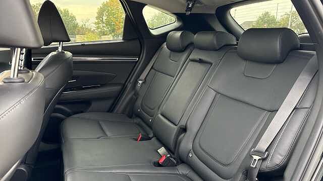 Hyundai TUCSON Hybrid HEV Ultimate Auto Euro 6 Phantom Black