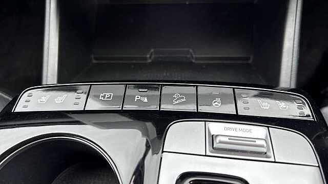 Hyundai TUCSON Hybrid HEV Ultimate Auto Euro 6 Phantom Black