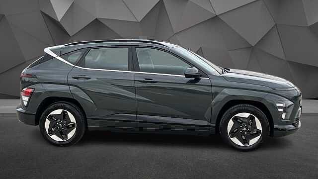 Hyundai KONA 65.4kWh Advance SUV 5dr Electric Auto Cypress Green
