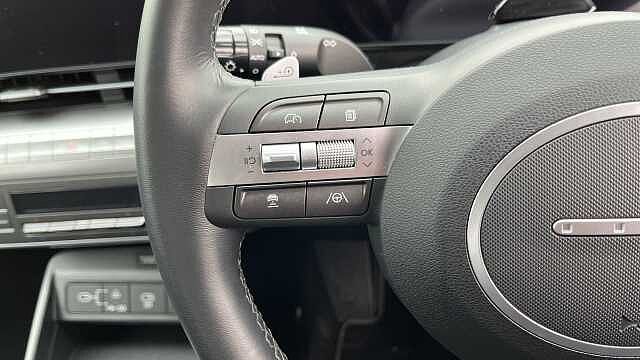 Hyundai KONA 65.4kWh Advance SUV 5dr Electric Auto Cypress Green