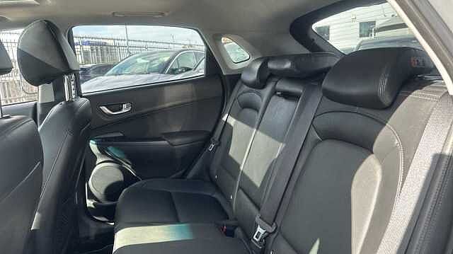 Hyundai KONA 1.6 Hybrid Ultimate DCT GALACTIC GREY