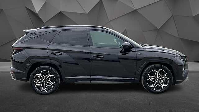 Hyundai TUCSON 1.6 TGDi Hybrid (HEV)230 N Line 5dr 2WD Auto PHANTOM BLACK