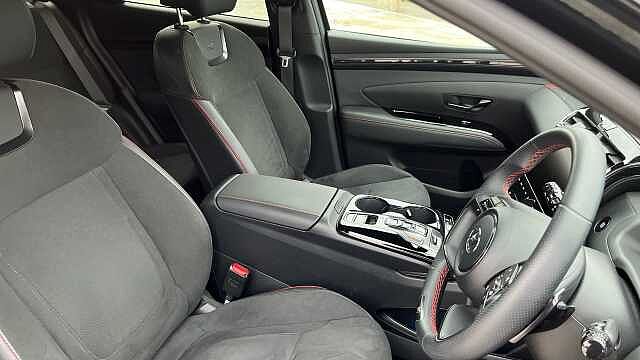 Hyundai TUCSON 1.6 TGDi Hybrid (HEV)230 N Line 5dr 2WD Auto PHANTOM BLACK