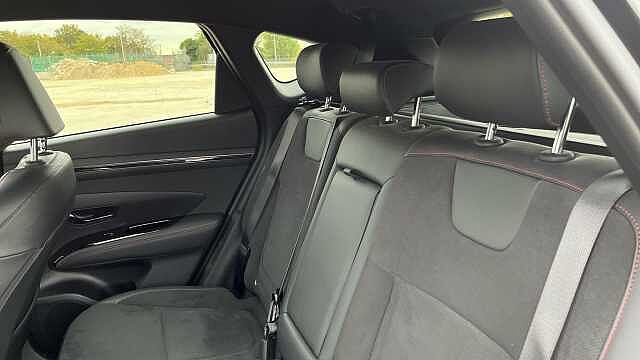 Hyundai TUCSON 1.6 TGDi Hybrid (HEV)230 N Line 5dr 2WD Auto PHANTOM BLACK