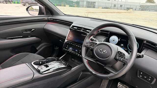 Hyundai TUCSON TUCSON HYBRID HEV NLINE S 230PS A/T 22 SHIMMERING SILVER