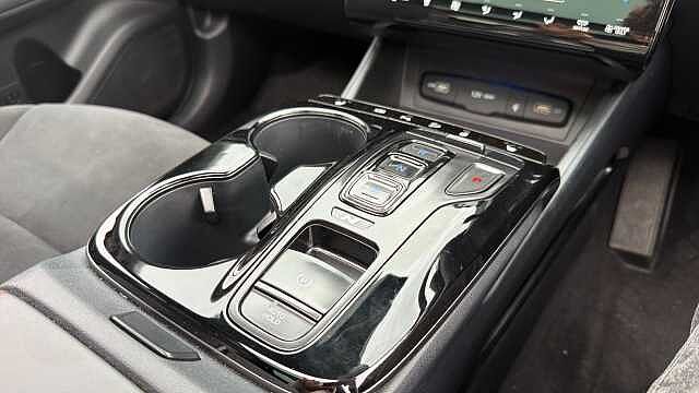 Hyundai TUCSON TUCSON HYBRID HEV NLINE S 230PS A/T 22 SHIMMERING SILVER