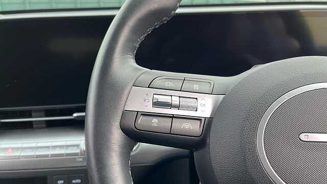 Hyundai Kona Electric 115kW Advance 48kWh 5dr Auto [Comfort Pack]