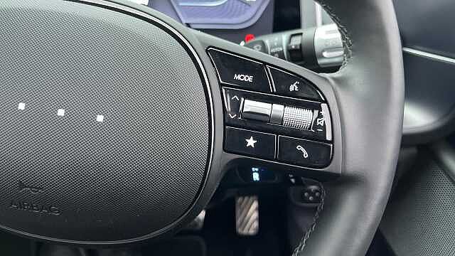 Hyundai IONIQ 6 IONIQ 6 ULTIMATE  168kW  77.4KwH 2WD SERENITY WHITE