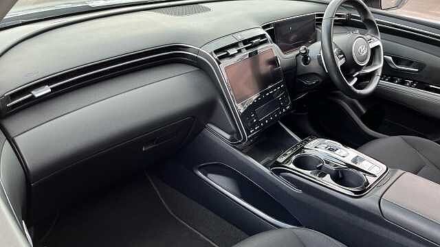 Hyundai TUCSON 1.6 TGDi Hybrid 230 Premium 5dr 2WD Auto Shimmering Silver