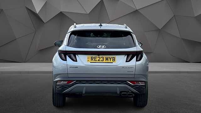 Hyundai TUCSON 1.6 TGDi Hybrid 230 Premium 5dr 2WD Auto Shimmering Silver