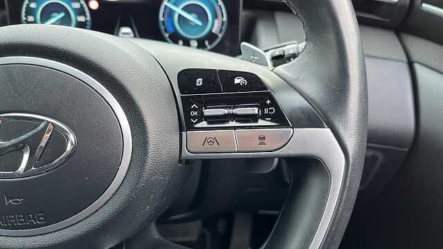 Hyundai TUCSON 1.6 TGDi Hybrid 230 Premium 5dr 2WD Auto Shimmering Silver