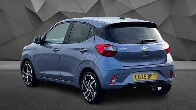 Hyundai I10 i10 1.2 Premium Auto Meta Blue