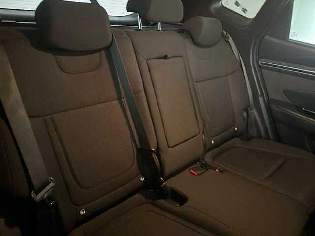 Hyundai TUCSON 1.6 150hp MHEV SE Connect DCT SUNSET RED