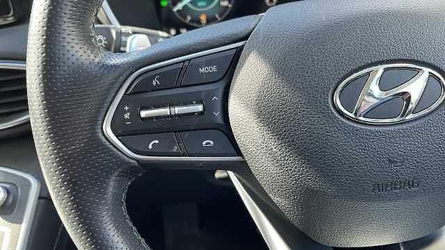 Hyundai Santa Fe SANTA FE HEV ULT 1.6 TGDI 4WD A/T MY22