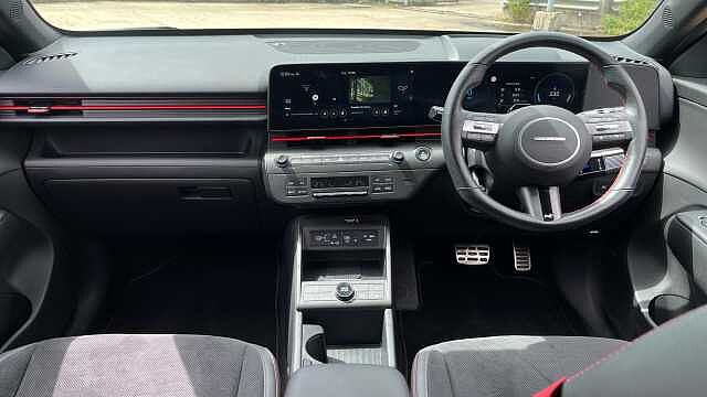Hyundai KONA ELECTRIC KONA 65.4kWh N Line S SUV 5dr Electric Auto (218 ps) SHIMMERING SILVER